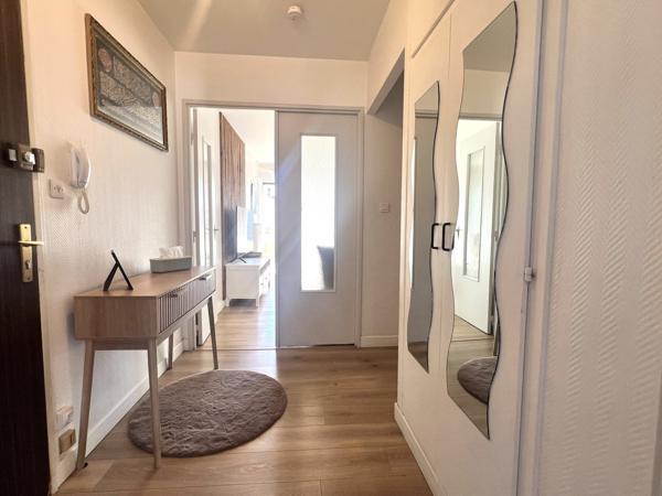 Charmant T3 de 70 m2 - Calme - Trés lumineux - CENTRE VILLE de BELFORT