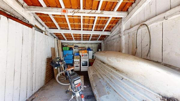 Coup de cœur au Bugue : bâtisse de 330 m² avec jardin !