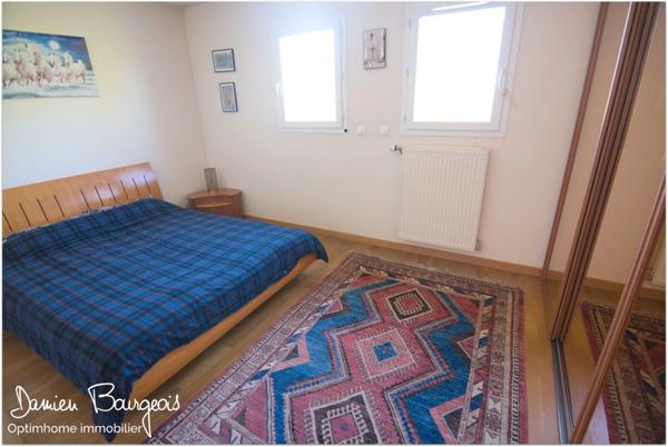 Superbe appartement en attique T6 en duplex de 155 m² avec terrasse panoramique, vue Mont-Blanc, 2 garages fermés et cave