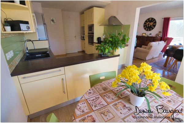 Superbe appartement en attique T6 en duplex de 155 m² avec terrasse panoramique, vue Mont-Blanc, 2 garages fermés et cave