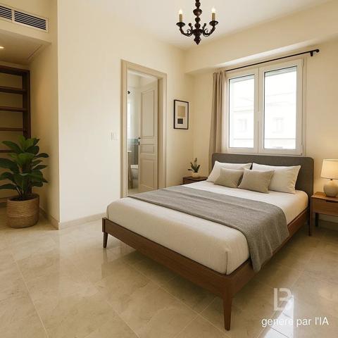 Exceptionnel au coeur d'Antibes 4 pièces avec vue mer