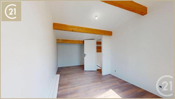 Maison à vendre  9 pièces - 340 m 2   GIGNAC  - 34