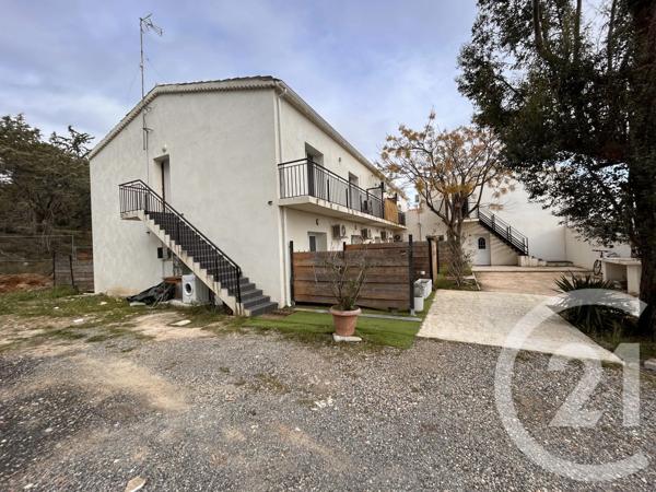 Maison à vendre  9 pièces - 340 m 2   GIGNAC  - 34
