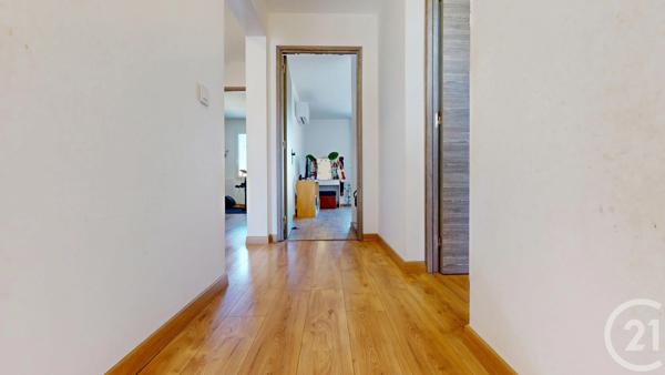 Maison à vendre  9 pièces - 340 m 2   GIGNAC  - 34