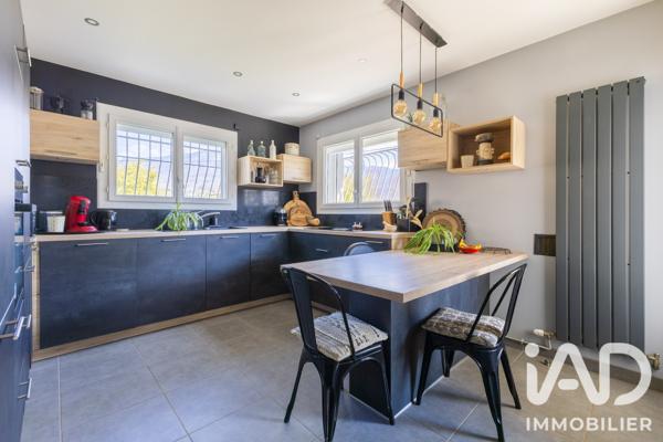 Maison à vendre 9 pièces 209,05 m² Aix-les-Bains