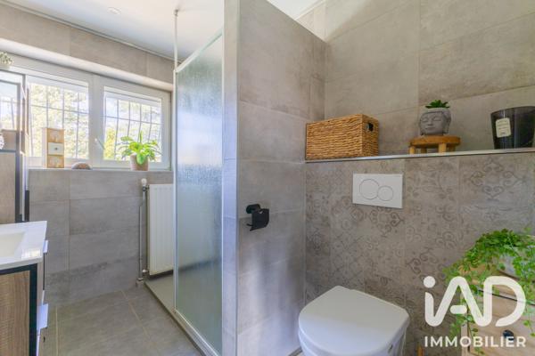 Maison à vendre 9 pièces 209,05 m² Aix-les-Bains