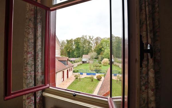 Maison à vendre    6 pièces • 184,86 m2 Auxi-le-Château