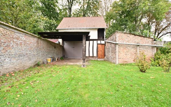 Maison à vendre    6 pièces • 184,86 m2 Auxi-le-Château