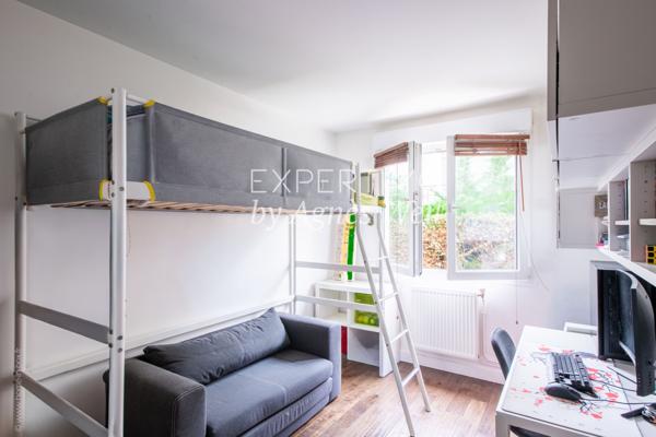 Nanterre (92000) NANTERRE - CENTRE-VILLE - APPARTEMENT FAMILIAL CHALEUREUX AVEC 3 CHAMBRES