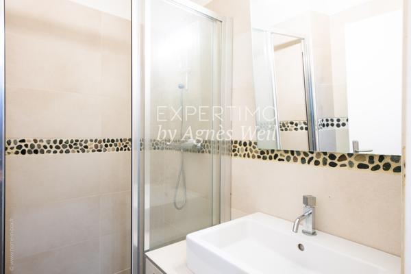 Nanterre (92000) NANTERRE - CENTRE-VILLE - APPARTEMENT FAMILIAL CHALEUREUX AVEC 3 CHAMBRES