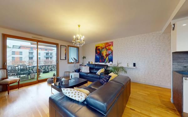 Appartement à vendre    3 pièces • 83 m2 Lyon 5