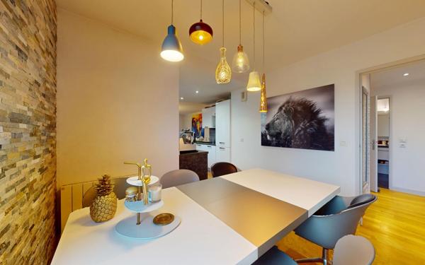 Appartement à vendre    3 pièces • 83 m2 Lyon 5