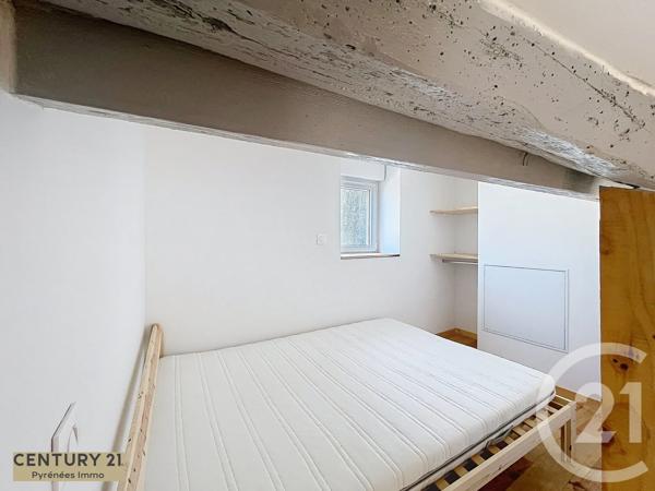 Immeuble à vendre  131 m 2   ST GAUDENS  - 31