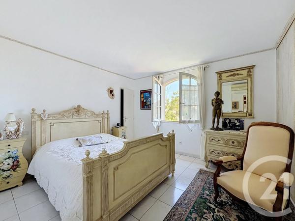 Maison à vendre  5 pièces - 246,30 m 2   LE GRAU D AGDE  - 34