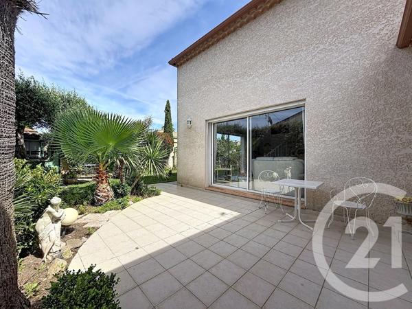 Maison à vendre  5 pièces - 246,30 m 2   LE GRAU D AGDE  - 34