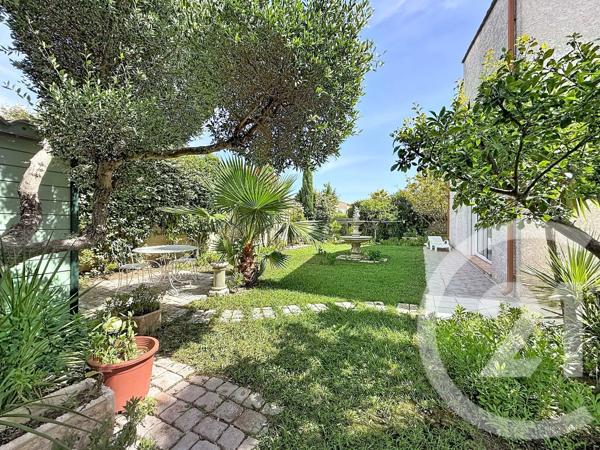 Maison à vendre  5 pièces - 246,30 m 2   LE GRAU D AGDE  - 34