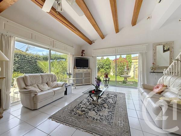 Maison à vendre  5 pièces - 246,30 m 2   LE GRAU D AGDE  - 34