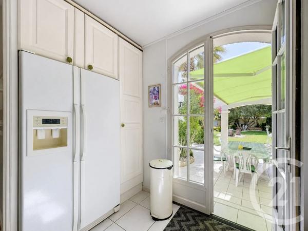 Maison à vendre  5 pièces - 246,30 m 2   LE GRAU D AGDE  - 34