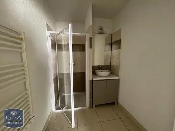 Appartement à louer 2 pièces 44.12m² Béziers (34500)
