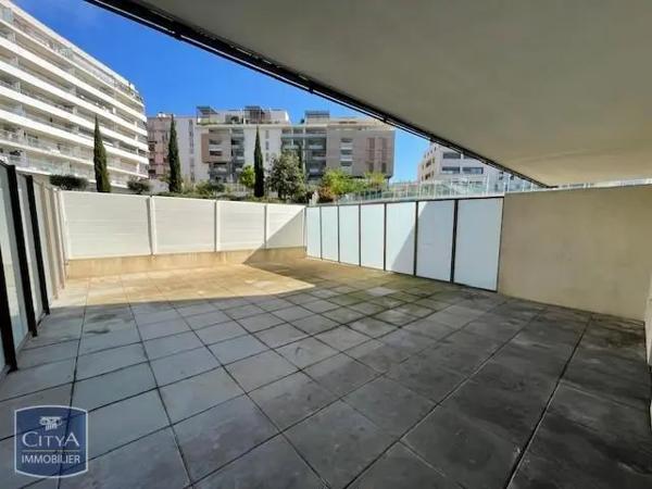 Appartement à louer 2 pièces 44.12m² Béziers (34500)