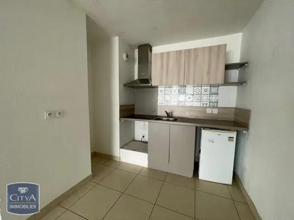 Appartement à louer 2 pièces 44.12m² Béziers (34500)