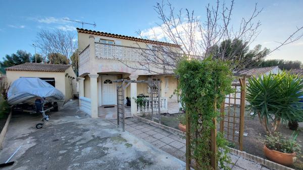 Port-de-Bouc (13110) VILLA 6 PIECES 145M2 AVEC GARAGE SUR 530M2 DE TERRAIN