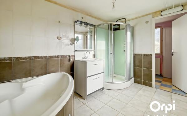 Maison à vendre    5 pièces •  Mouy