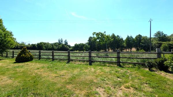 ACHAT/VENTE COSSE LE VIVIEN Longère rénovée 185 m2