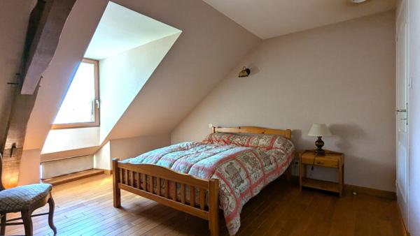 ACHAT/VENTE COSSE LE VIVIEN Longère rénovée 185 m2