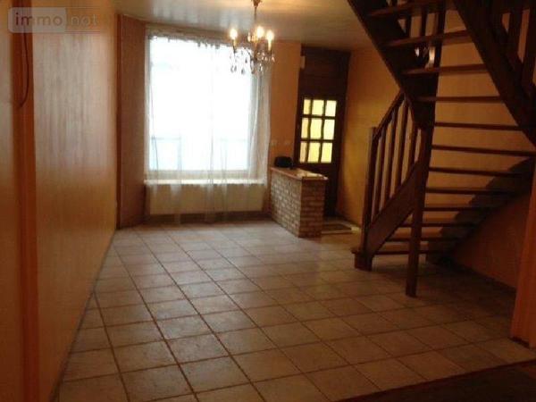 Maison de ville à louer à Steenvoorde dans le Nord (59114), ref : 12980/152   
CENTRE VILLE