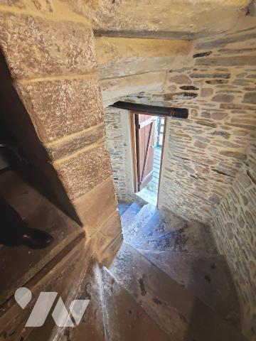 1292N- CHERBOURG centre, immeuble mixte à usage de restaurant et appartement au-dessus