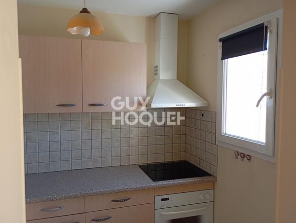 LOCATION : appartement T3 (80 m²) à CARPENTRAS