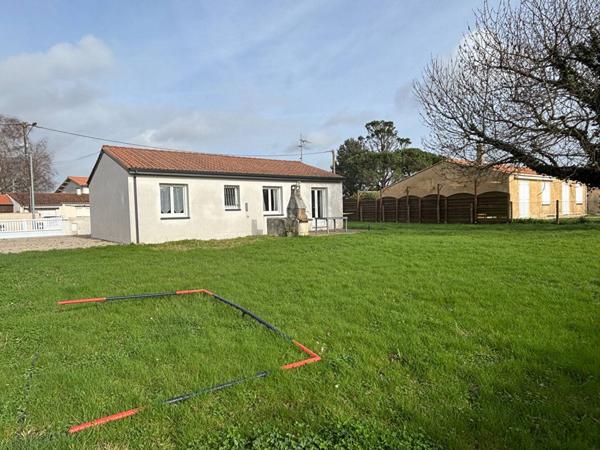 MAISON à SAINT PALAIS SUR MER