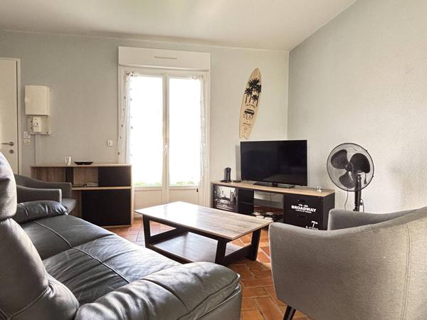 MAISON à SAINT PALAIS SUR MER