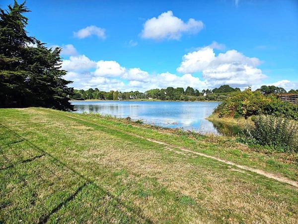 Maison familiale rénovée, piscine et vue sur la riviere