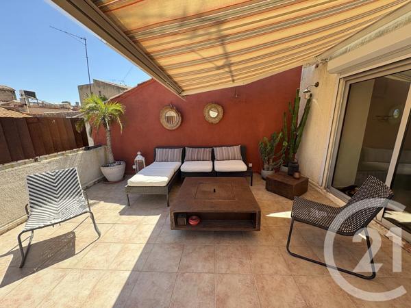 Maison à vendre  6 pièces - 162 m 2   PEZENAS  - 34