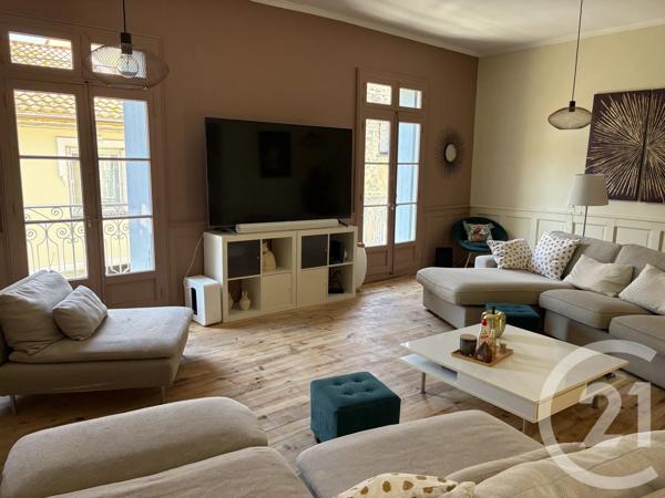 Maison à vendre  6 pièces - 162 m 2   PEZENAS  - 34