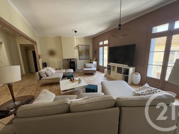 Maison à vendre  6 pièces - 162 m 2   PEZENAS  - 34