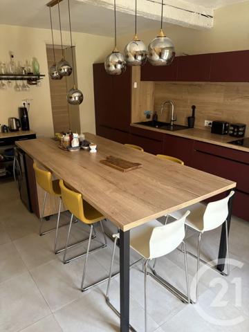 Maison à vendre  6 pièces - 162 m 2   PEZENAS  - 34