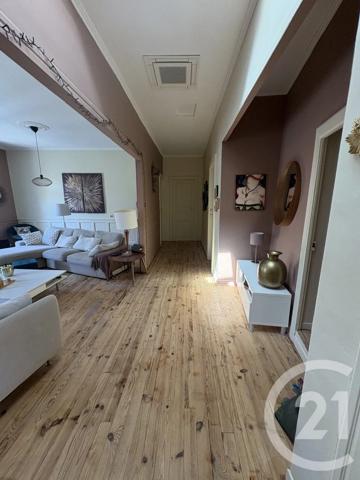 Maison à vendre  6 pièces - 162 m 2   PEZENAS  - 34