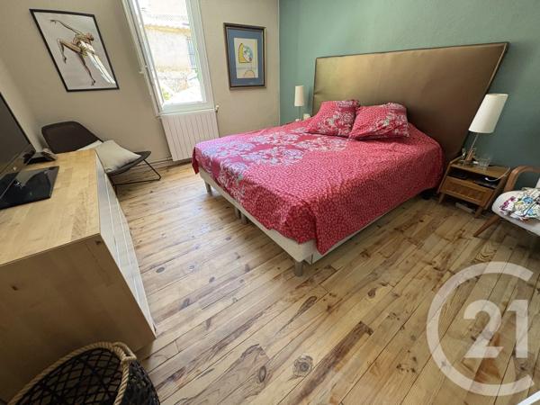 Maison à vendre  6 pièces - 162 m 2   PEZENAS  - 34