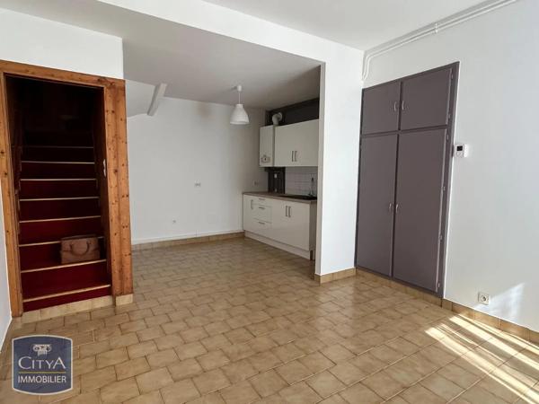 Maison à louer 2 pièces 60m² Saint-Quentin (02100)