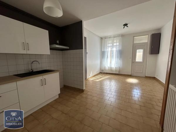 Maison à louer 2 pièces 60m² Saint-Quentin (02100)