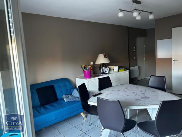 Appartement à louer 2 pièces 54.21m²