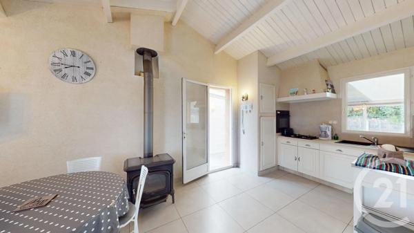 Maison à vendre  4 pièces - 66,90 m 2   JARD SUR MER  - 85