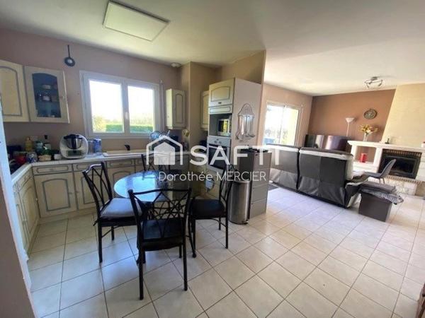 Maison familiale vivable de plain pied.