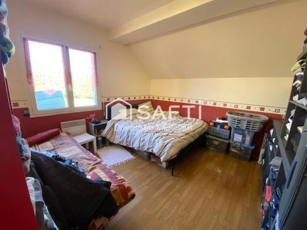 Maison familiale vivable de plain pied.