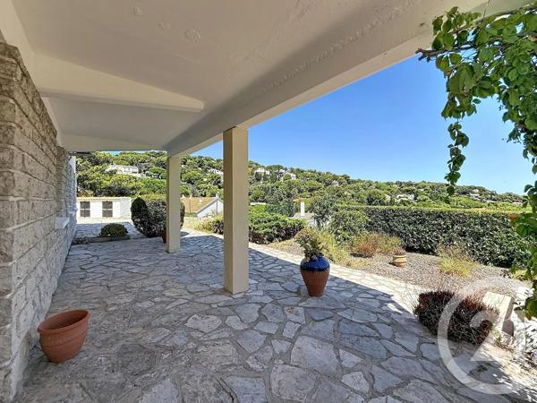 Maison à vendre  6 pièces - 128,50 m 2   SETE  - 34