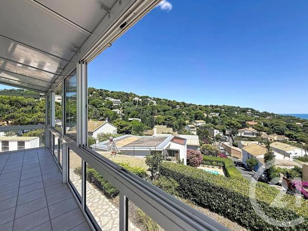 Maison à vendre  6 pièces - 128,50 m 2   SETE  - 34