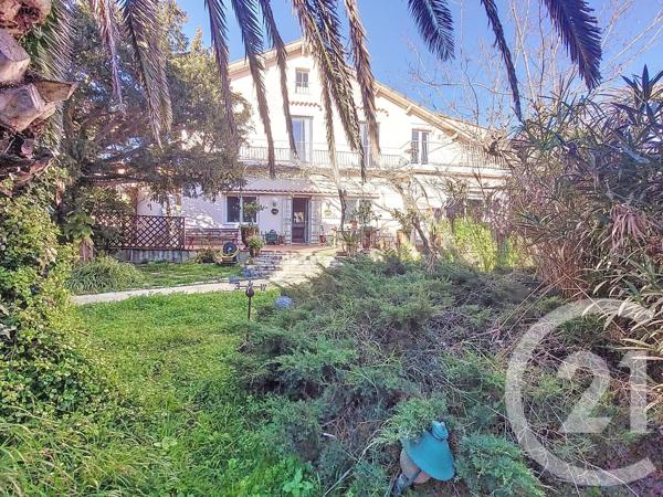 Maison à vendre  6 pièces - 128,50 m 2   SETE  - 34